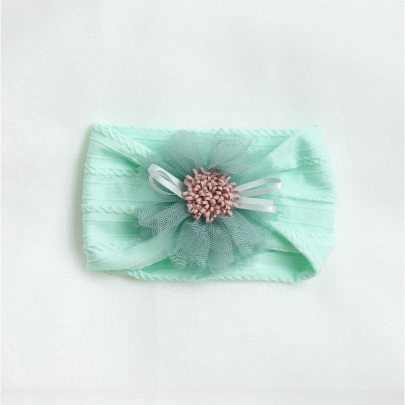 Turban vải dệt bản to, đính hoa ren cho bé gái