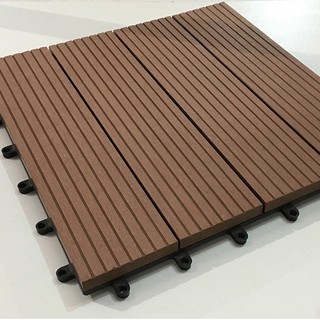 Vỉ nhựa ghép sàn ban công