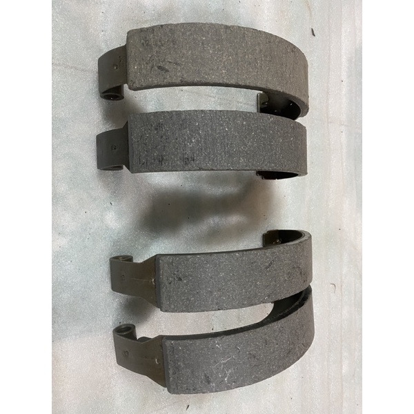 Bộ má phanh,bố thắng 20,5cm, 4 chiếc loại đường kính 20,5cm dùng lắp ráp thay thế cho cầu liền ,cầu sau xe 3 bánh,4 bánh