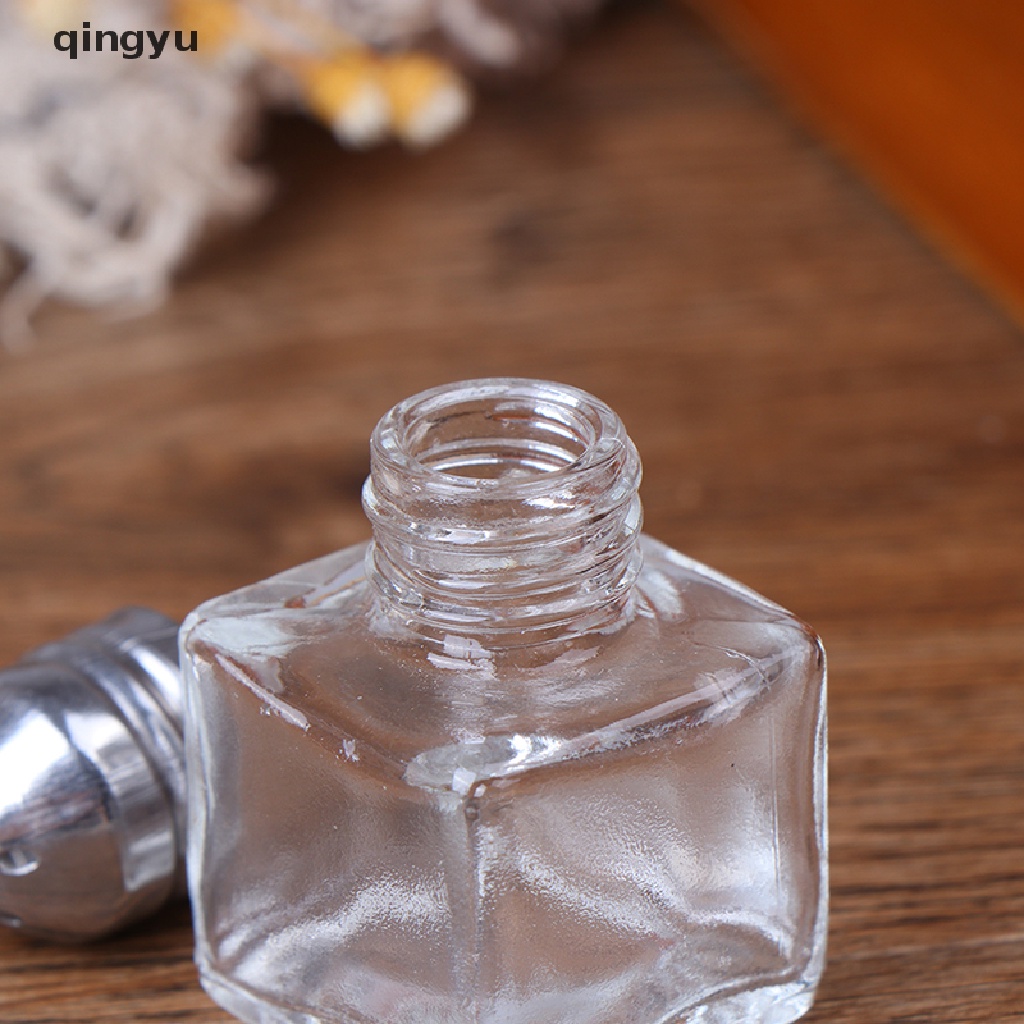 Bộ 2 Lọ Thủy Tinh Đựng Gia Vị Tỉ Lệ 1: 6 Dùng Trang Trí Nhà Búp Bê