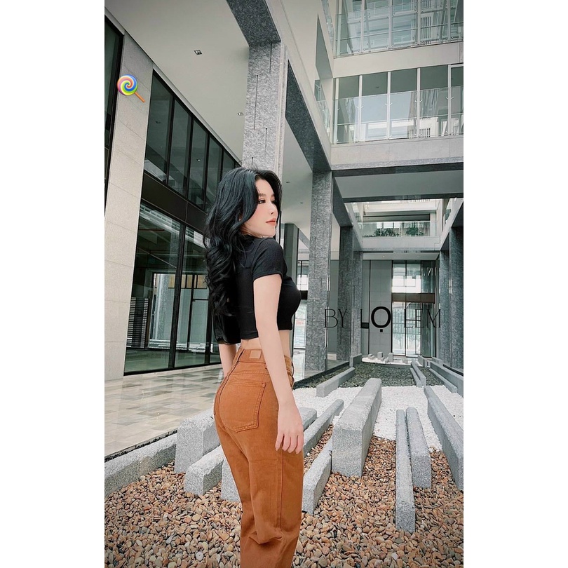 Áo kiểu nữ dáng croptop khoe eo tay ngắn cổ tròn khoét tròn hàng dọc ngực sexy