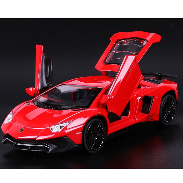 Xe ô tô mô hình kim loại Lambo AVENTADO Tỷ Lệ 1:32