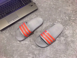 Dép Đúc 3 Sọc Adidas Xịn