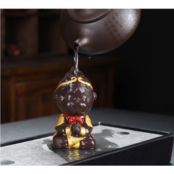 Tượng tôn ngộ không mini 🎁FREESHIP🎁 tượng tề thiên đại thánh -Tượng phật trang trí xe hơi, tiểu cảnh, bàn | BigBuy360 - bigbuy360.vn