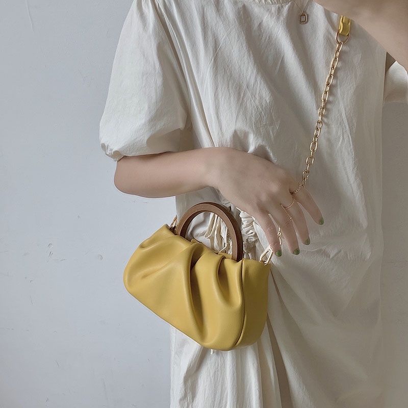 Túi Đeo Chéo mini Mẫu Mới 2021 Xếp Ly Tay Cầm Bằng Gỗ Hình Đám Mây Thời Trang Cho Nữ