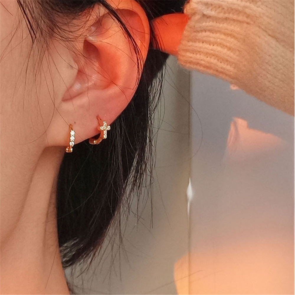 1 Đôi Bông Tai Thiết Kế Đơn Giản Xinh Xắn Cho Nữ