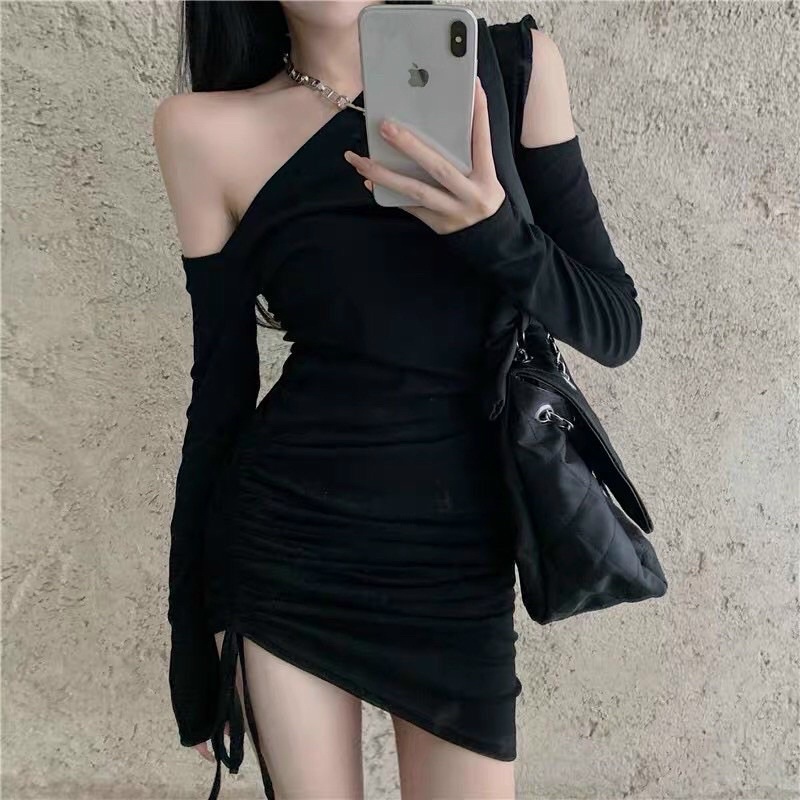Đầm Body Gân Tăm Rút 1 Bên Tay Xéo Lệch  Vai Khoét