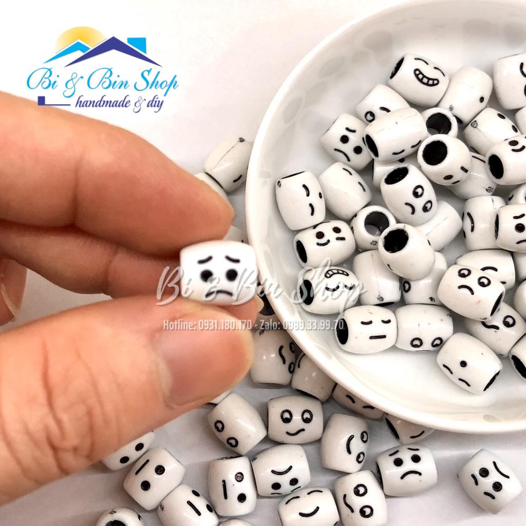 35 Cái Charm Hạt Nhựa Lu In Hình Khuôn Mặt Nhiều Sắc Thái Làm Vòng Đeo Tay Trang Sức Handmade