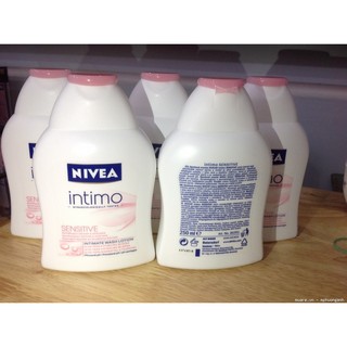 Dung dịch vệ sinh phụ nữ Nivea Intimo Sensitive (250ml)