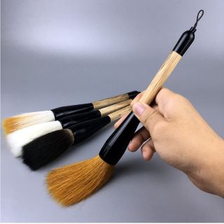 Bút lông viết câu đối, đại tự