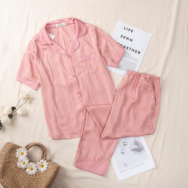 ❤siêu phẩm❤️ Bộ lụa gấm họa tiết Dior-LV | BigBuy360 - bigbuy360.vn