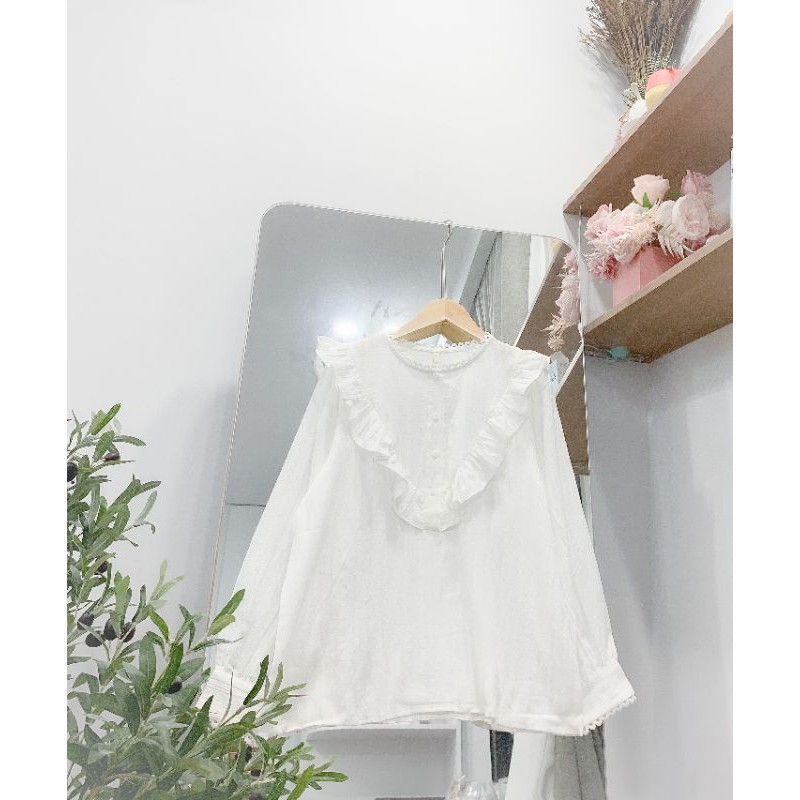 Áo babydoll cổ bèo phối ren ly ,áo sơ mi cánh tiên ren hoa màu trắng AS004D One Boutique