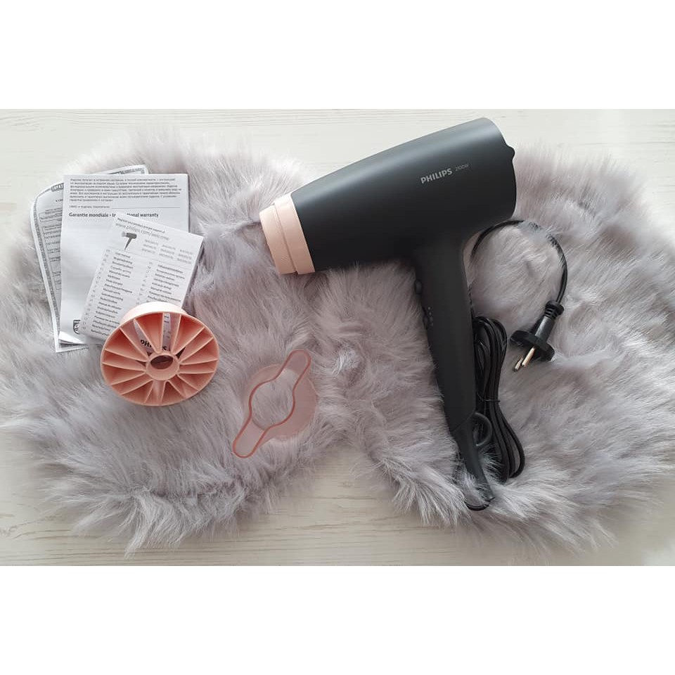 Máy sấy tóc ion thế hệ mới Philips BHD350