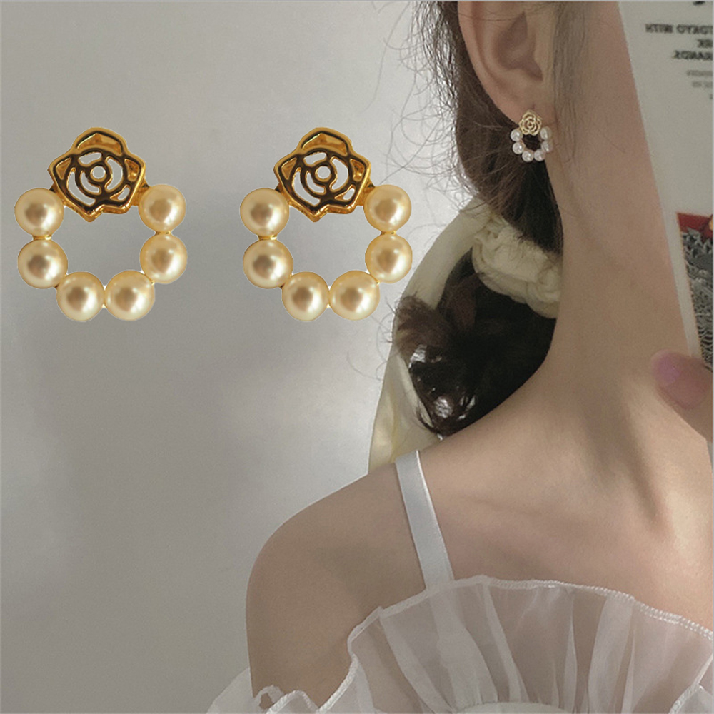 Bông Tai Nữ Trang Kiểu Dáng Thời Trang Độc Đáo