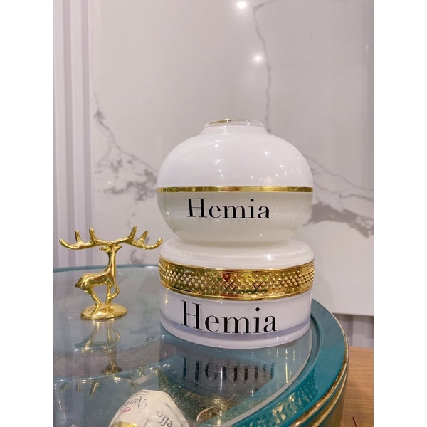 KEM BODY TRỨNG KÍCH TRẮNG HEMIA