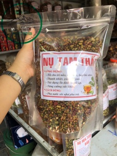 NỤ TAM THẤT