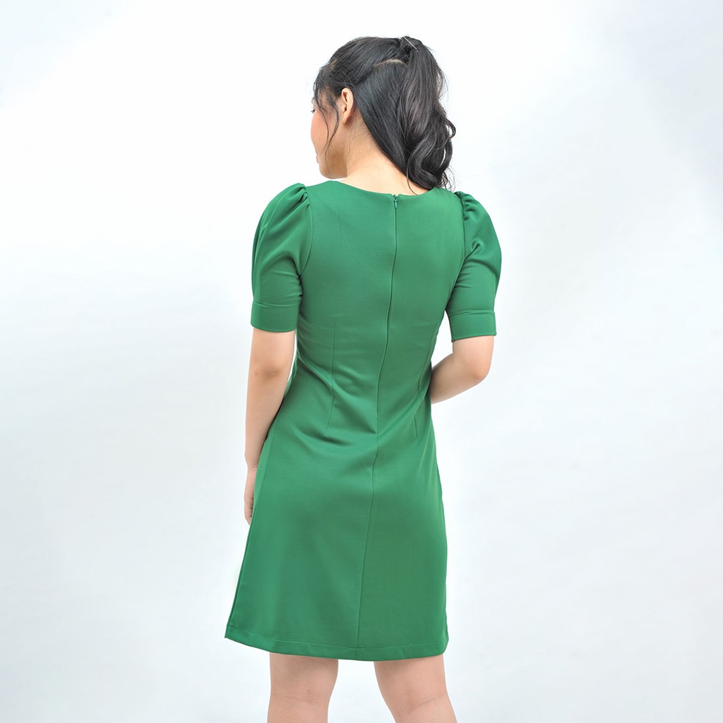 Đầm nữ công sở thời trang Eden cổ vuông tim với 2 gam màu trẻ trung xoắn eo - D416