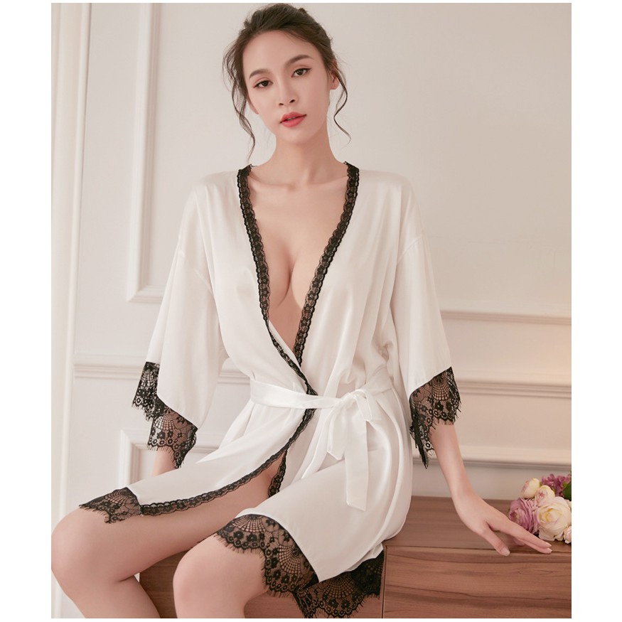 Áo choàng ngủ lụa sexy kiểu kimono màu trắng viền ren đen sang trọng hàng nhập cao cấp | WebRaoVat - webraovat.net.vn