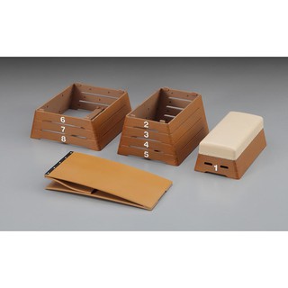 Mô hình lắp ráp School Vaulting Box Tỷ lệ 1/12