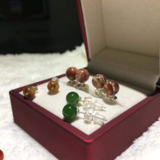 BÔNG TAI NỤ ĐÁ CHỐT BẠC