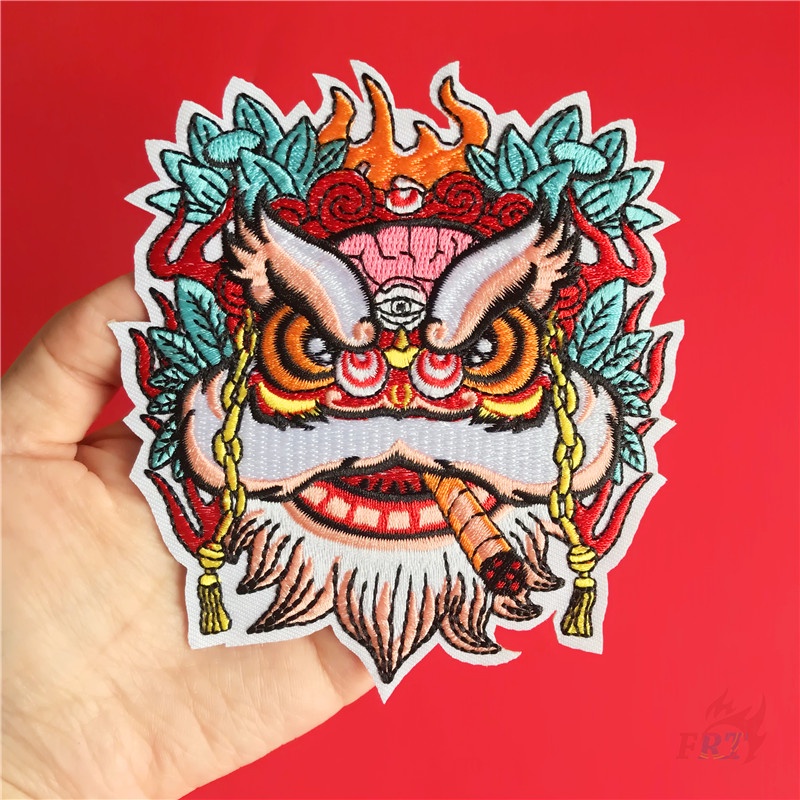 Miếng vá ủi dán thêu hình Pikachu thời trang