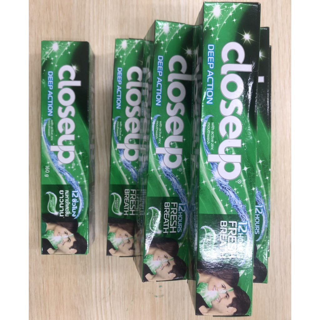 Kem Đánh Răng CloseUp Thái Lan 160g Deep Action