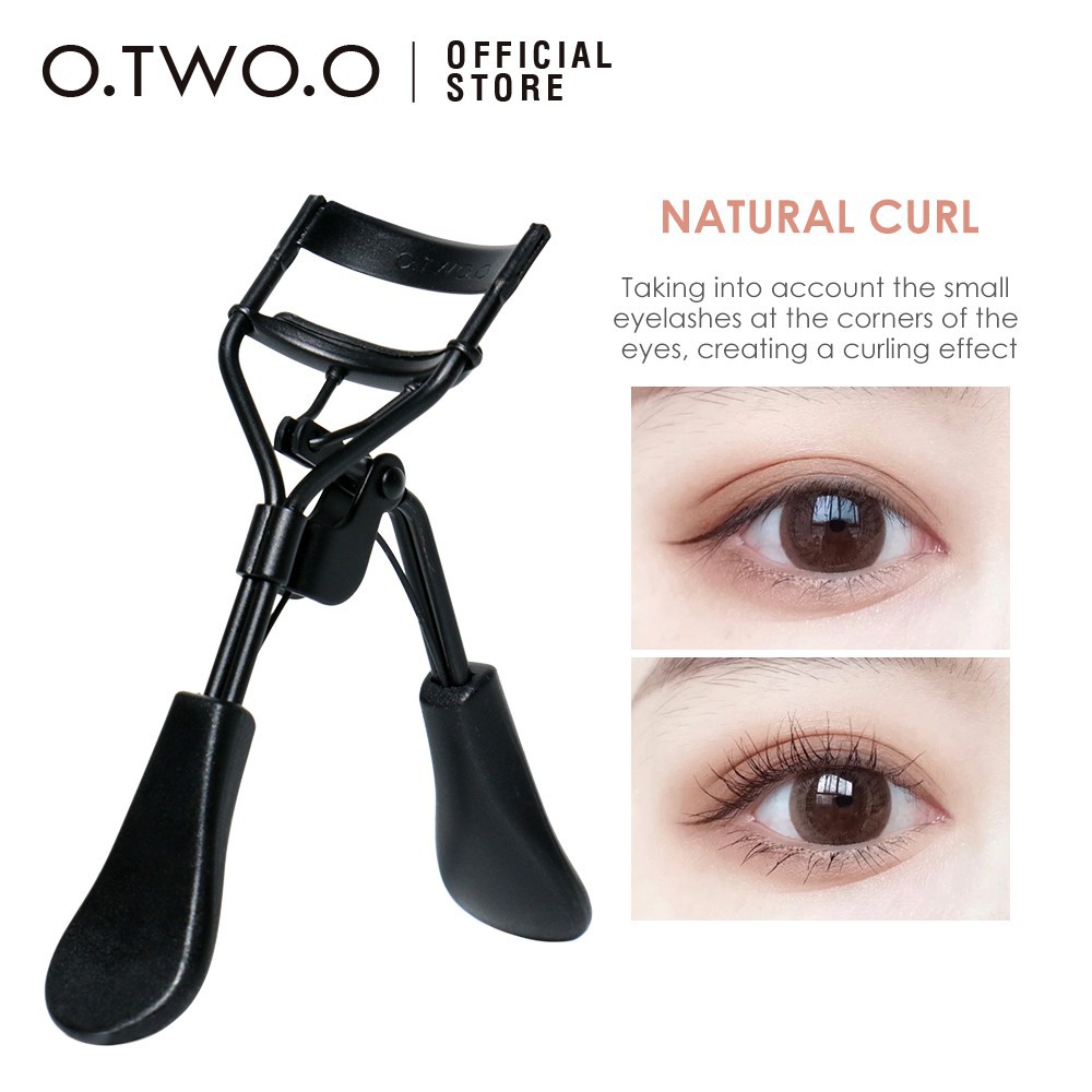 O.TWO.O Bộ Mỹ Phẩm Gồm Mascara + Kẻ Mắt + Kem Nền + Dụng Cụ Bấm Mi 90g