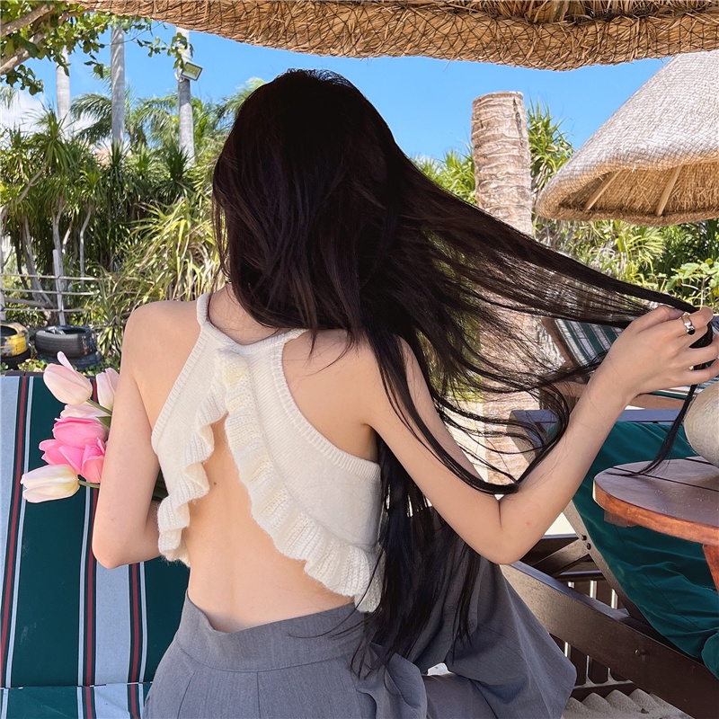 Áo yếm len cách diệu đi biển nhẹ nhàng