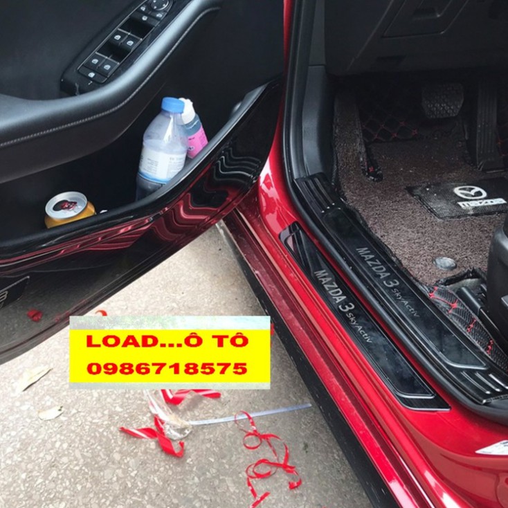 Ốp Bậc Cửa, Nẹp Bước Chân Trong, Ngoài xe Mazda 3 2023-2020 Chất Liệu Titan Cao Cấp,Có Logo Mazda 3