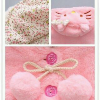 Áo choàng lông mèo hello kitty.
