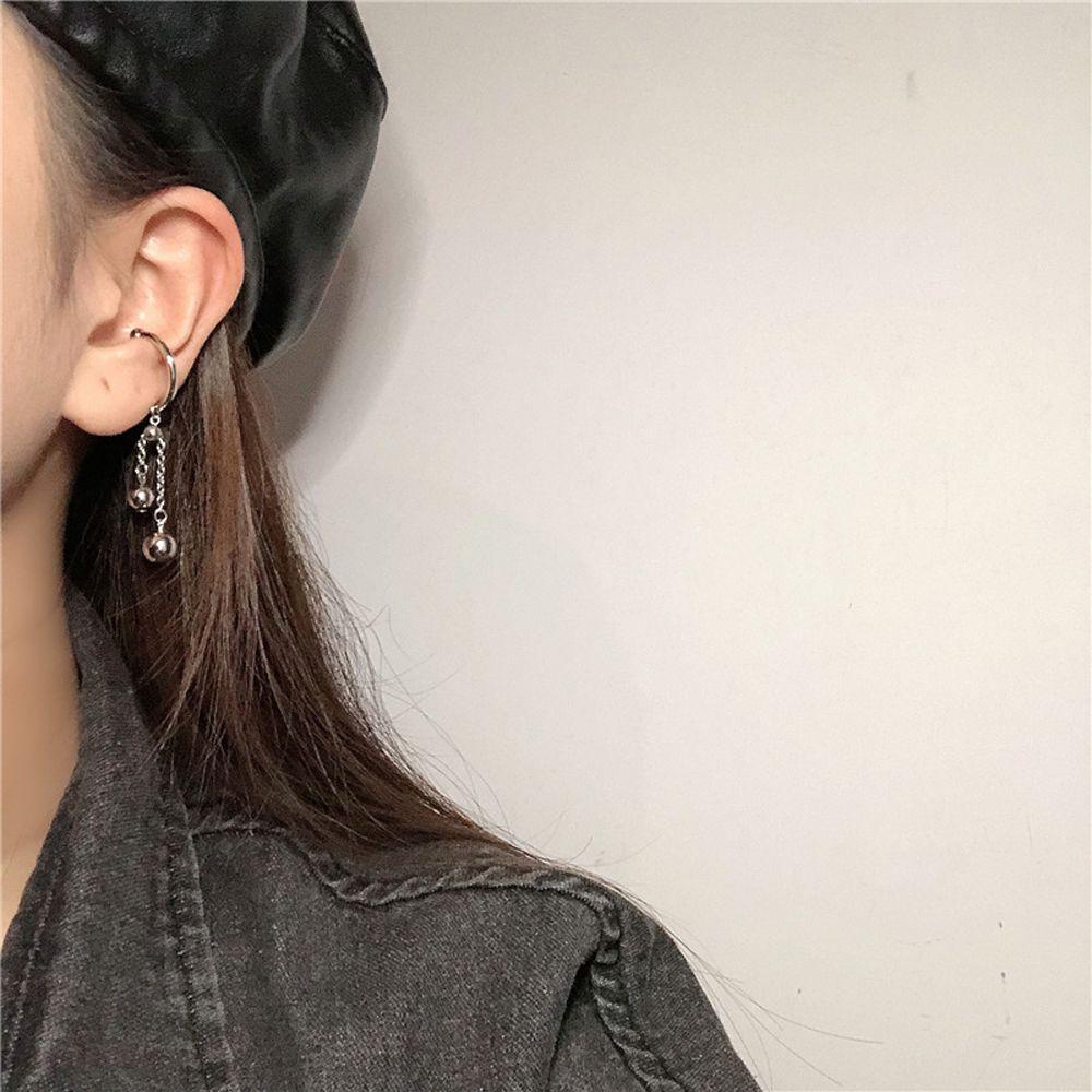 Khuyên Tai Dạng Kẹp Đơn Giản Cá Tính Dành Cho Nữ