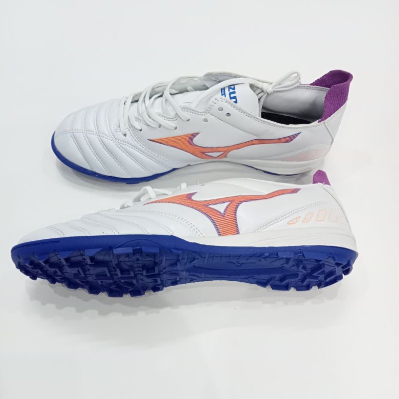 Giày đá bóng sân cỏ nhân tạo  Mizu morelia Neo spf