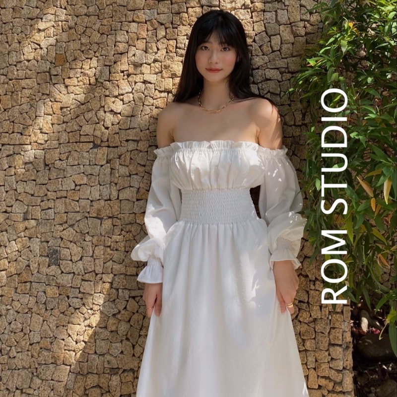 Đầm kiểu bẹt vai palpitate dress