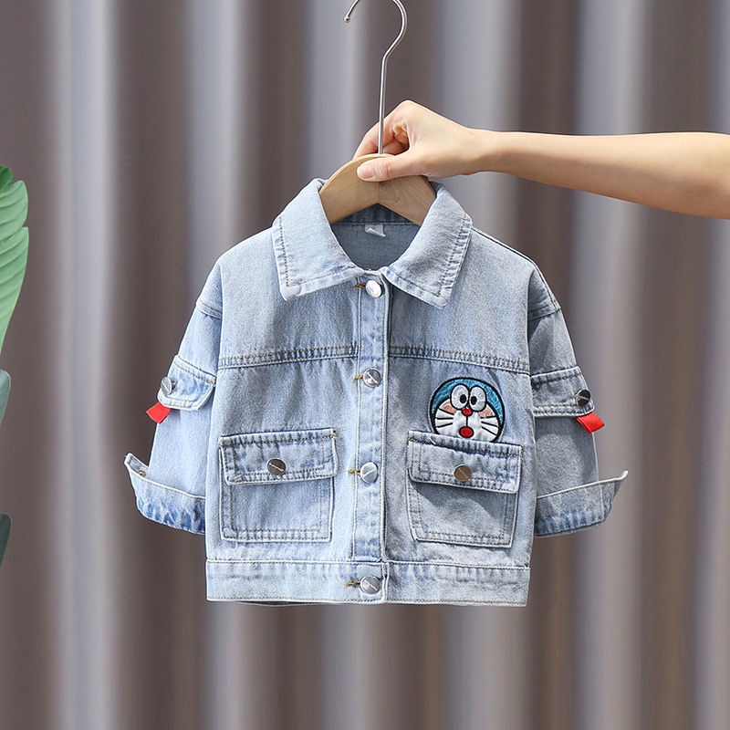 Áo khoác vải denim mỏng in hình Doraemon thời trang cho bé trai