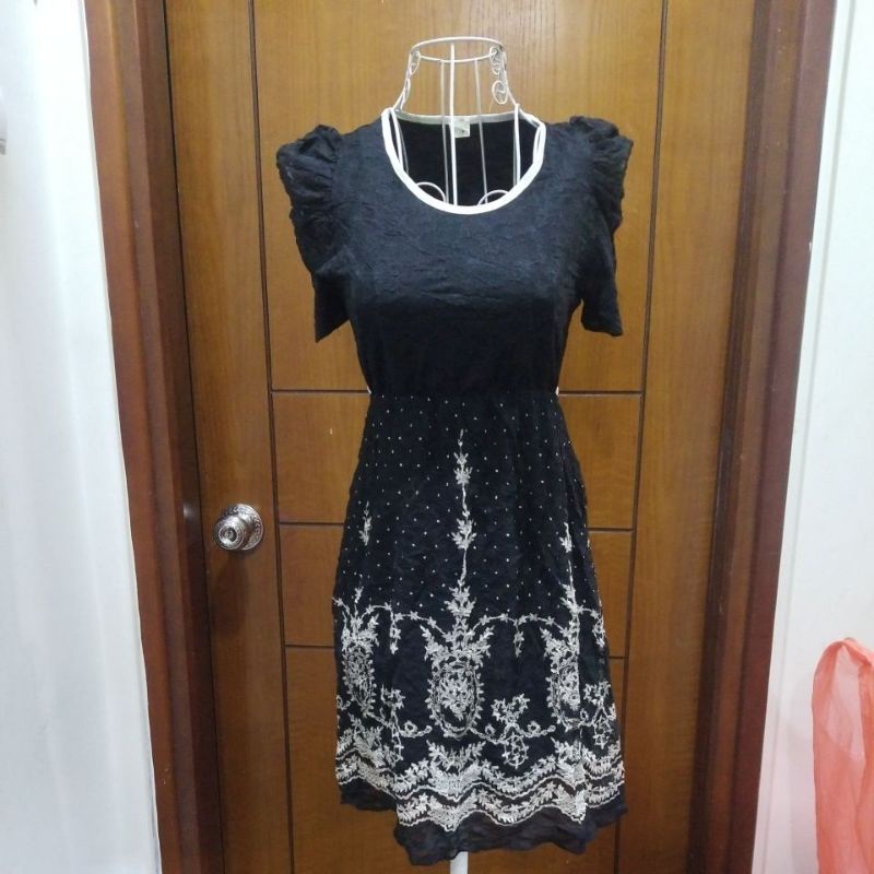 Váy ren 2hand đẹp 2022