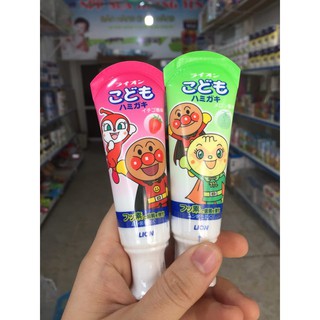 Kem đánh răng Lion nội địa Nhật cho bé nuốt được