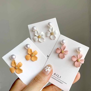 Khuyên Tai Đính Ngọc Trai Giả Thời Trang