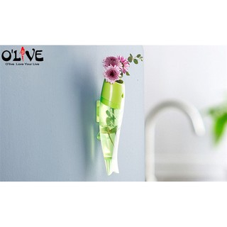 Bình nhựa hình cá cắm hoa treo tường
