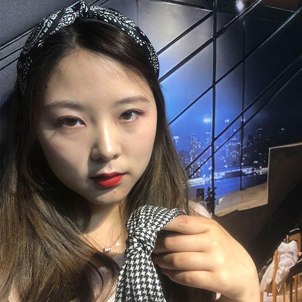 2 Băng Đô Cài Tóc Họa Tiết Hoa Xinh Xắn Cho Nữ