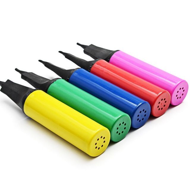 Dụng cụ bơm bóng bằng tay