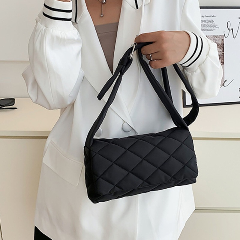 Túi Đeo Chéo Vai Bằng Nylon Thời Trang Sành Điệu Cho Nữ