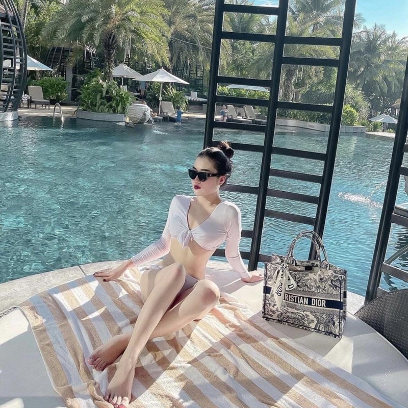 Bikini, đồ đi bơi đi biển 2 mảnh áo dài tay mĩx quần chip sexy  MO01