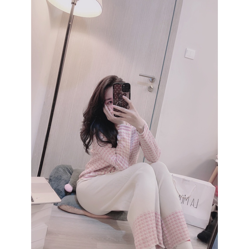 Sét len nữ quảng châu, áo len nữ tay dài phối kẻ caro kèm quần suông cực sang chảnh chất len mịn mềm dày dặn Oanh Shop | BigBuy360 - bigbuy360.vn