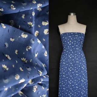 Vải chiffon gân hoa trắng nền xanh Pháp