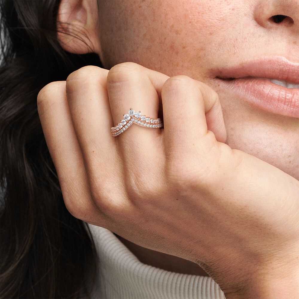 Nhẫn Pandora Hình Vương Miện Không Thời Gian
