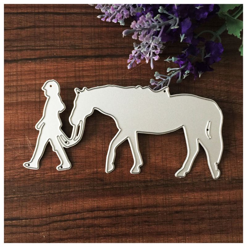 Khuôn Cắt Giấy Kim Loại Hình Ngựa Kéo Xinh Xắn