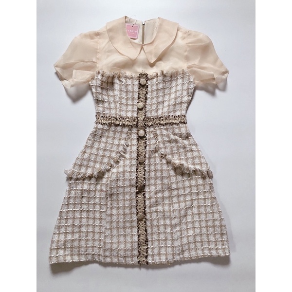 Đầm/váy dạ tweed ngắn tay viền kim tuyến cổ bèo tơ