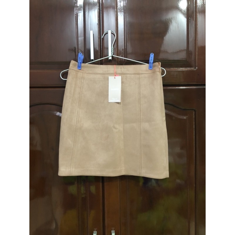 Chân váy da lộn Pull&Bear