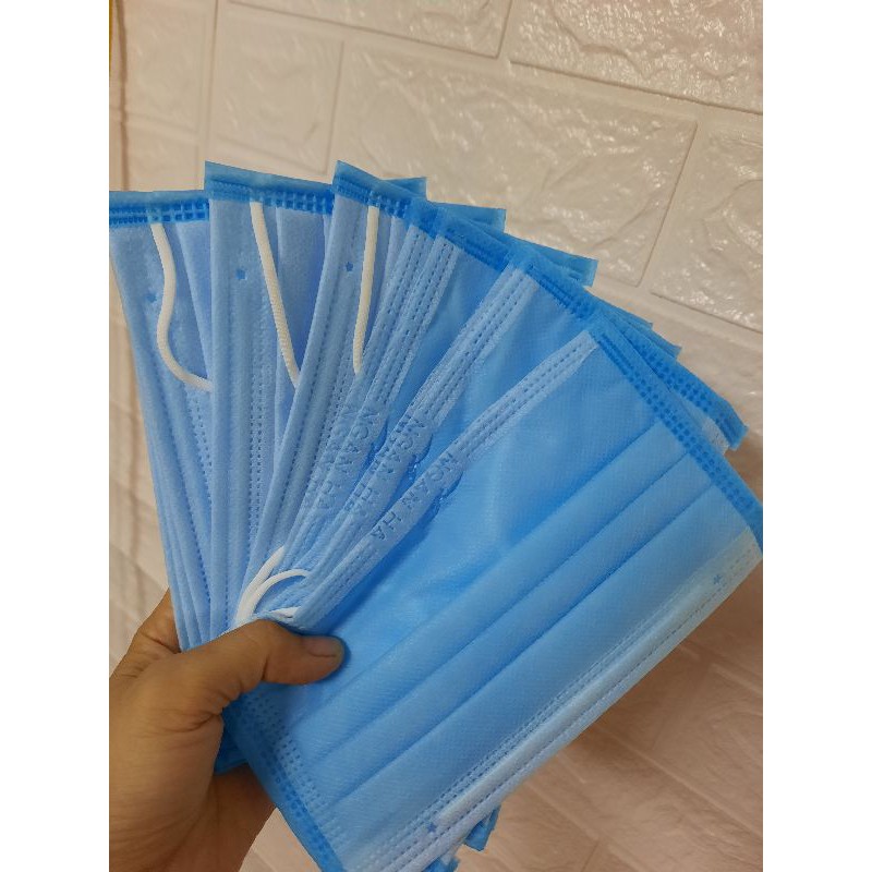 Khẩu trang y tế 4 lớp