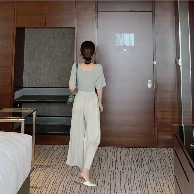 Áo dệt kim tay ngắn phồng cổ vuông phong cách retro Pháp